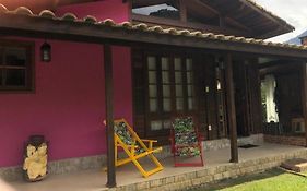 Casa rosa de Guapimirim